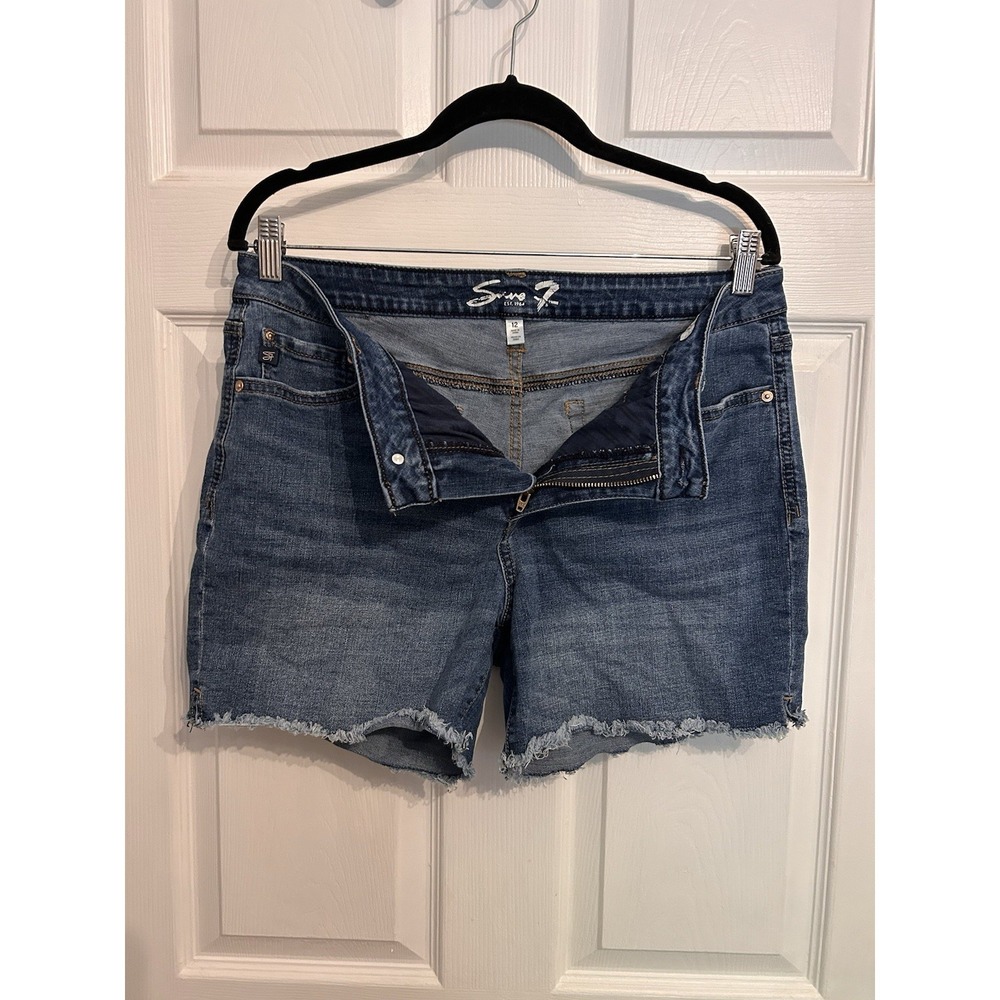 Seven 7 premium quality‎ brand womens 12 blue jeans denim Weekend shorts - Picture 3 of 5